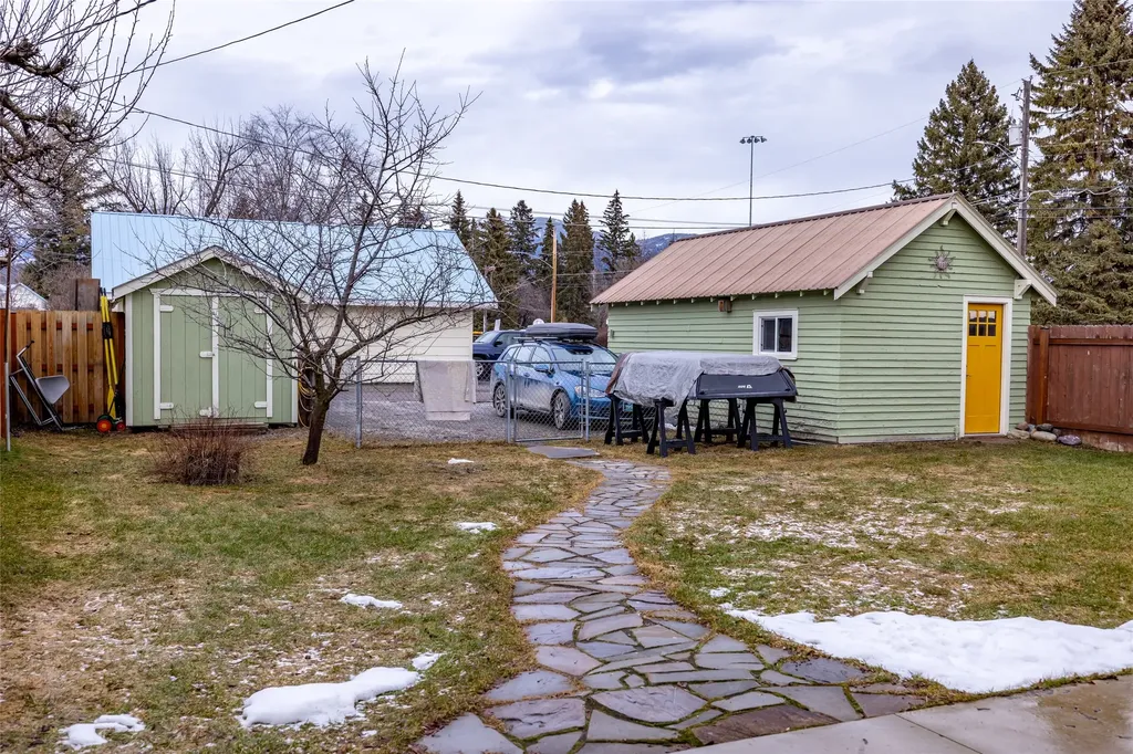 1050 E 4th Street Whitefish MT 59937
