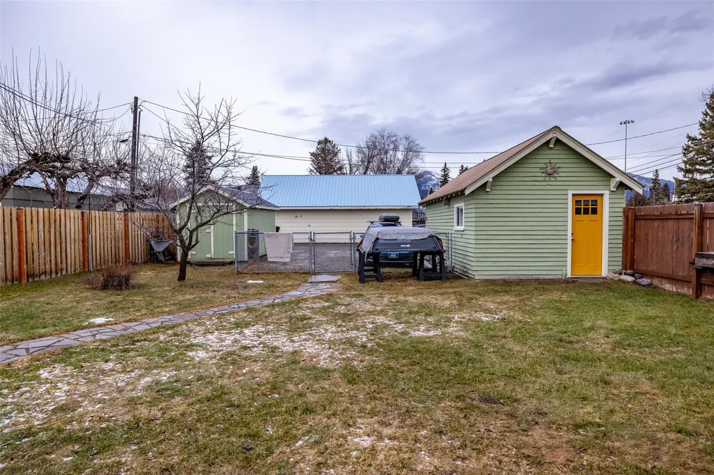 1050 E 4th Street Whitefish MT 59937