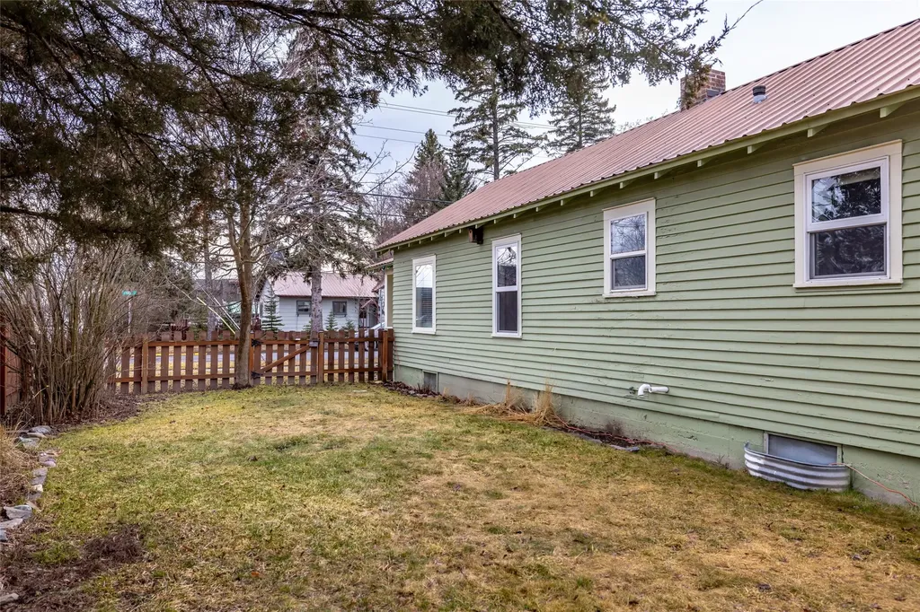 1050 E 4th Street Whitefish MT 59937