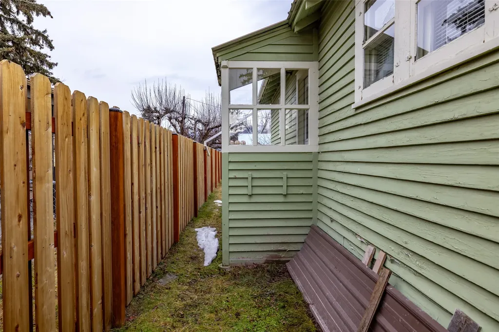 1050 E 4th Street Whitefish MT 59937