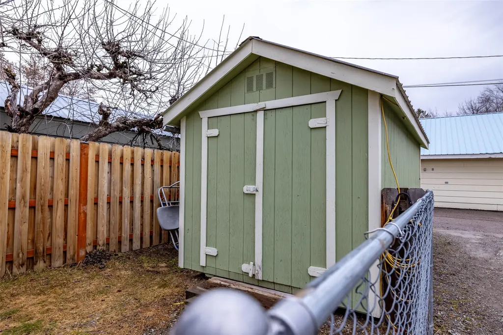 1050 E 4th Street Whitefish MT 59937