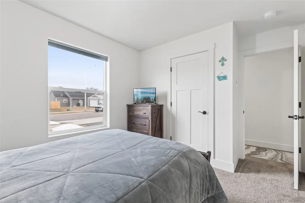 1690 Bull Run Kalispell MT 59901
