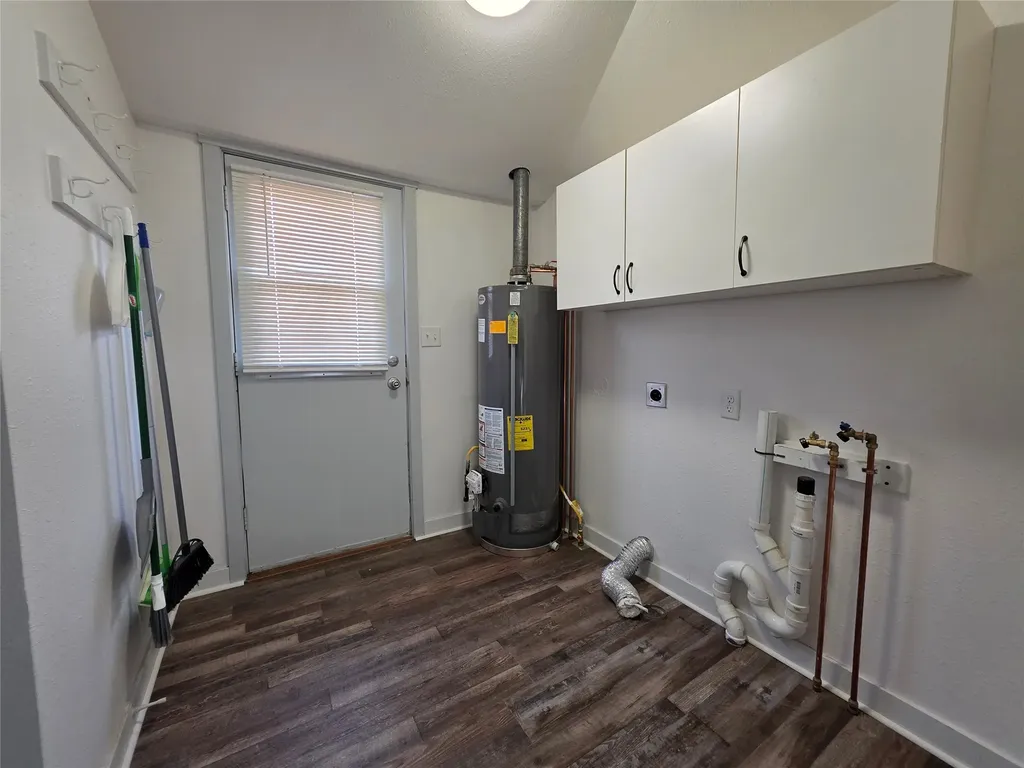 725 8th Avenue NW Choteau MT 59422