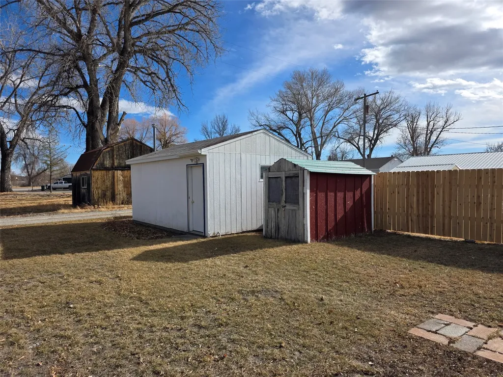 725 8th Avenue NW Choteau MT 59422