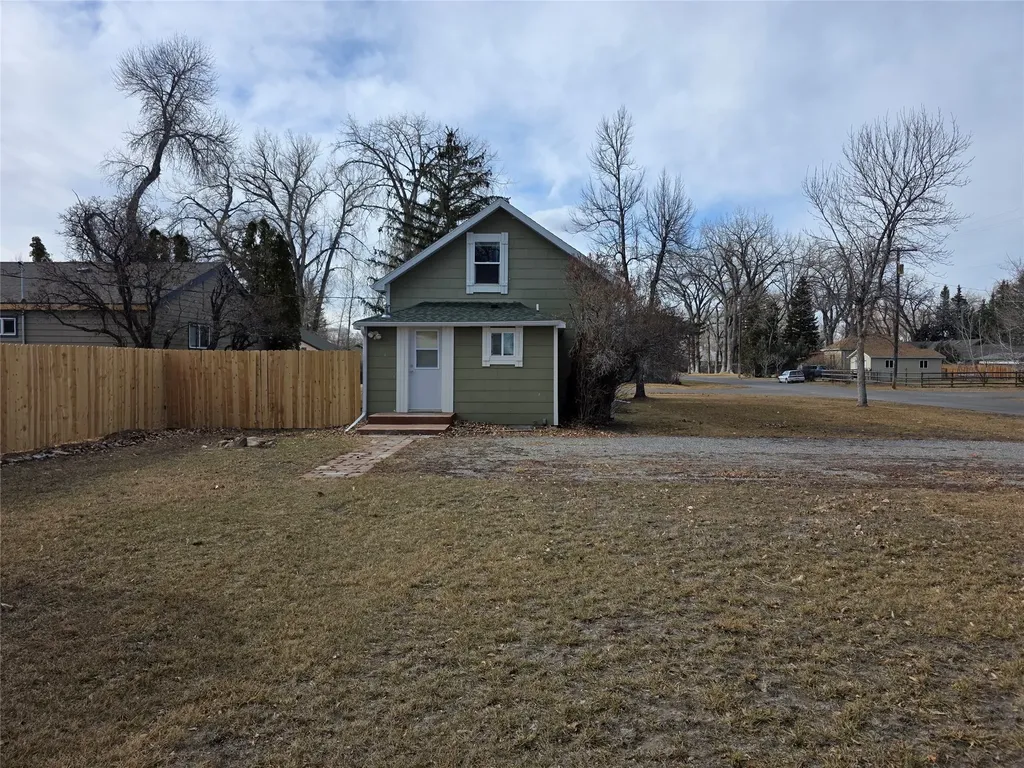 725 8th Avenue NW Choteau MT 59422
