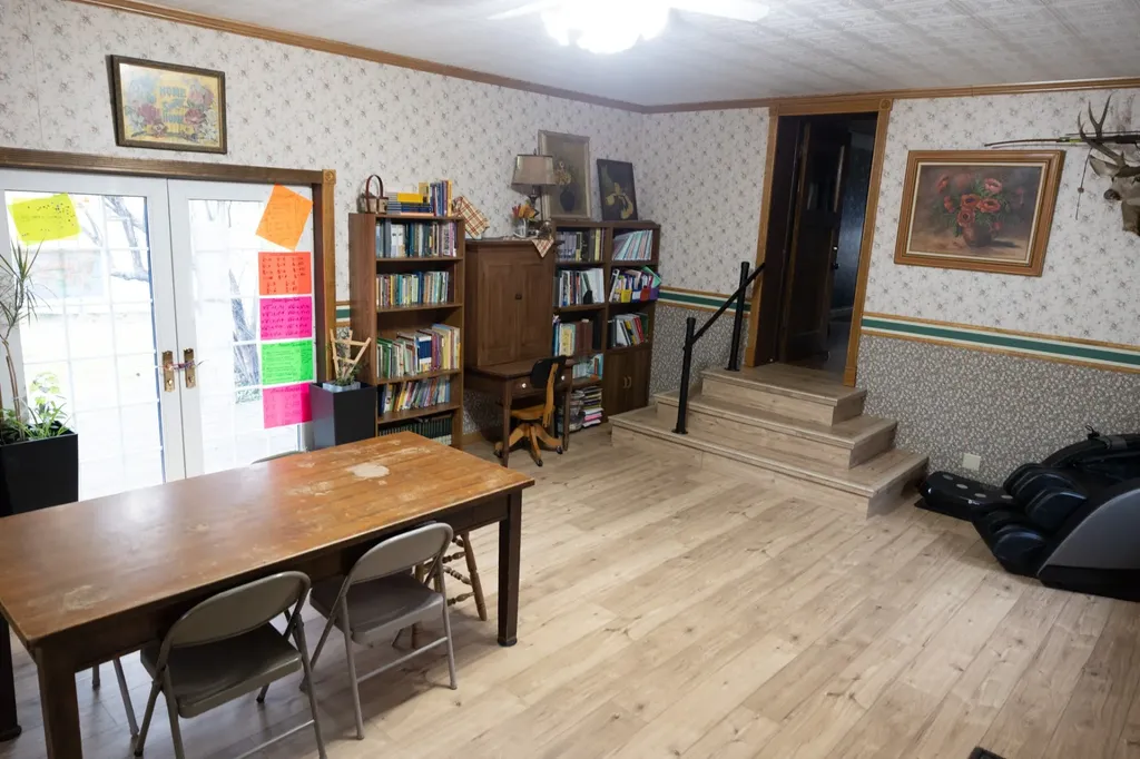 4 Courtier Road Thompson Falls MT 59873