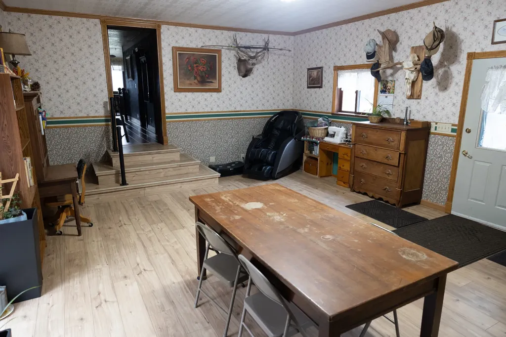 4 Courtier Road Thompson Falls MT 59873