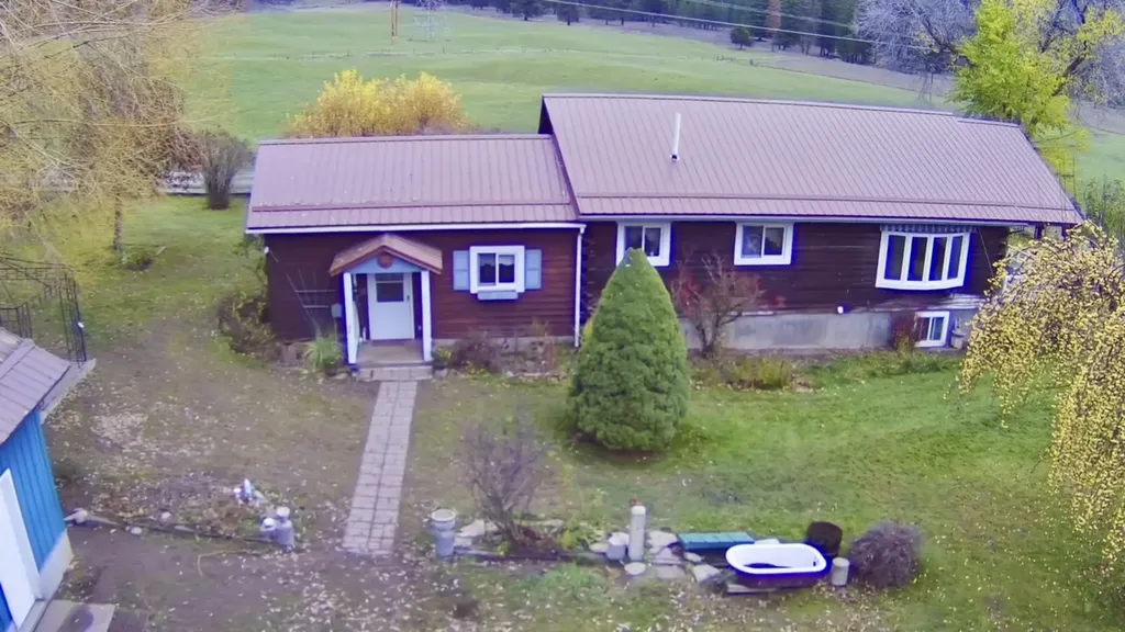 4 Courtier Road Thompson Falls MT 59873