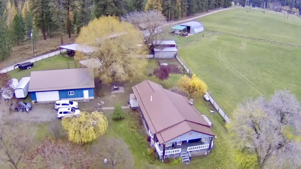 4 Courtier Road Thompson Falls MT 59873