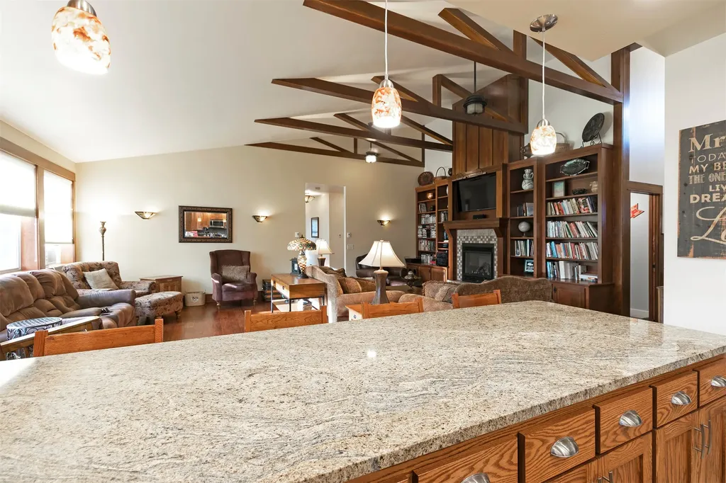 612 Wises Way Corvallis MT 59828