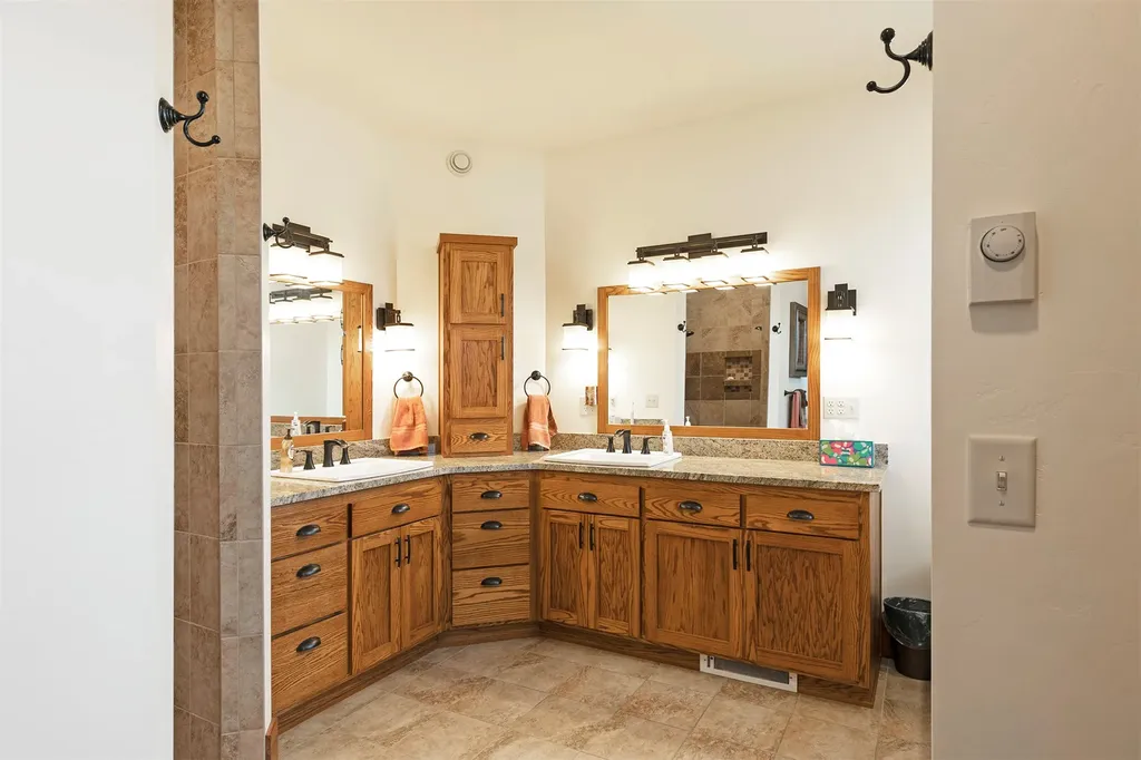 612 Wises Way Corvallis MT 59828