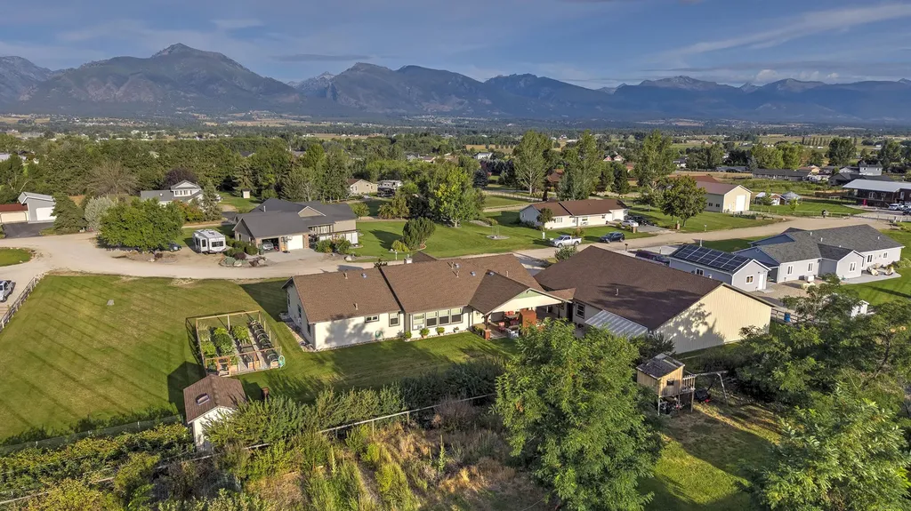 612 Wises Way Corvallis MT 59828