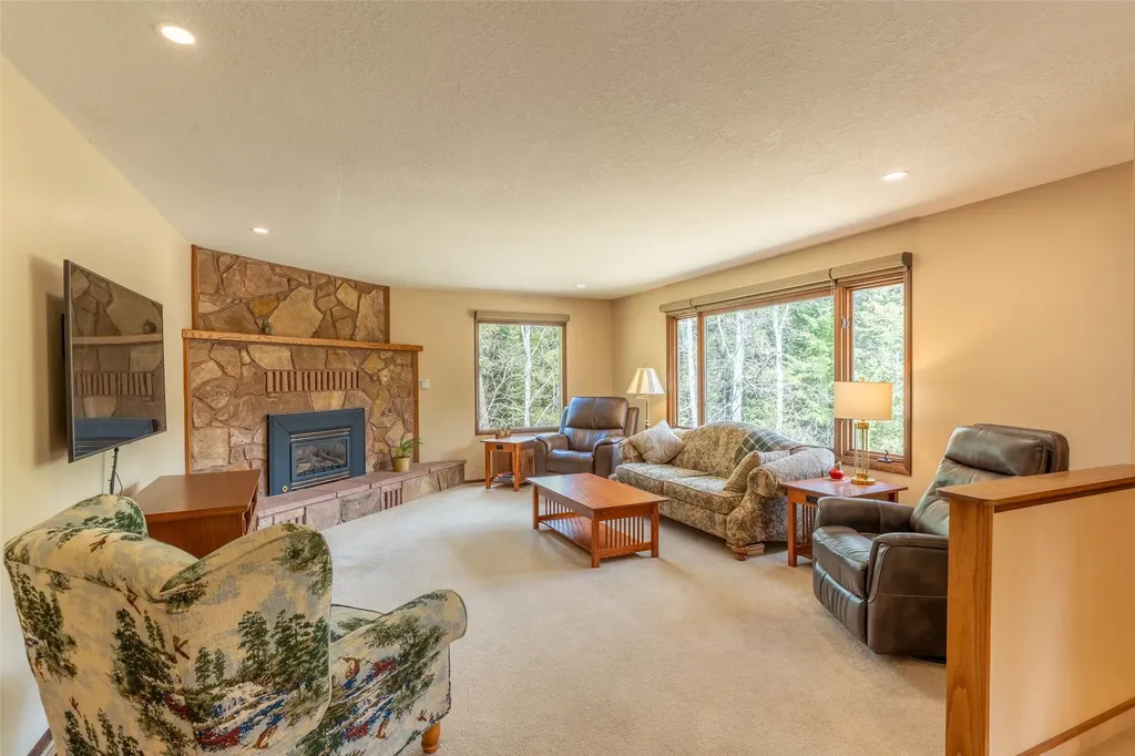 586 Hidden Valley Drive Whitefish MT 59937