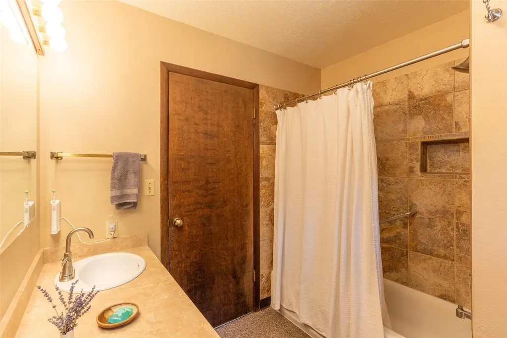 586 Hidden Valley Drive Whitefish MT 59937