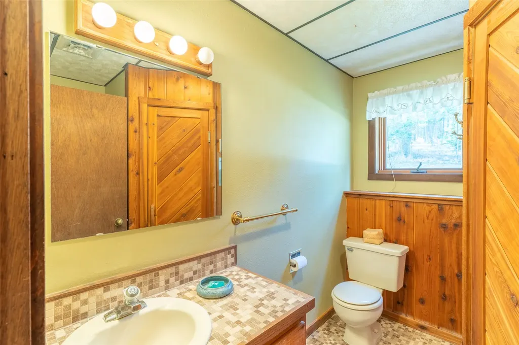 586 Hidden Valley Drive Whitefish MT 59937