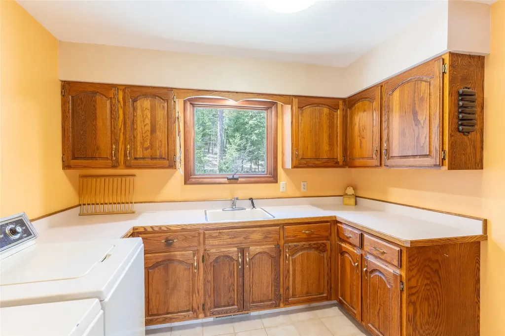 586 Hidden Valley Drive Whitefish MT 59937