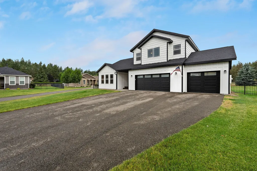 623 Mill Pond Place Bigfork MT 59911