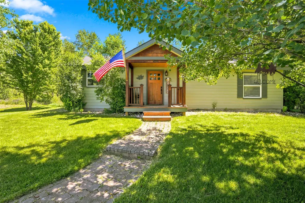 2848 E Gorus Loop Darby MT 59829