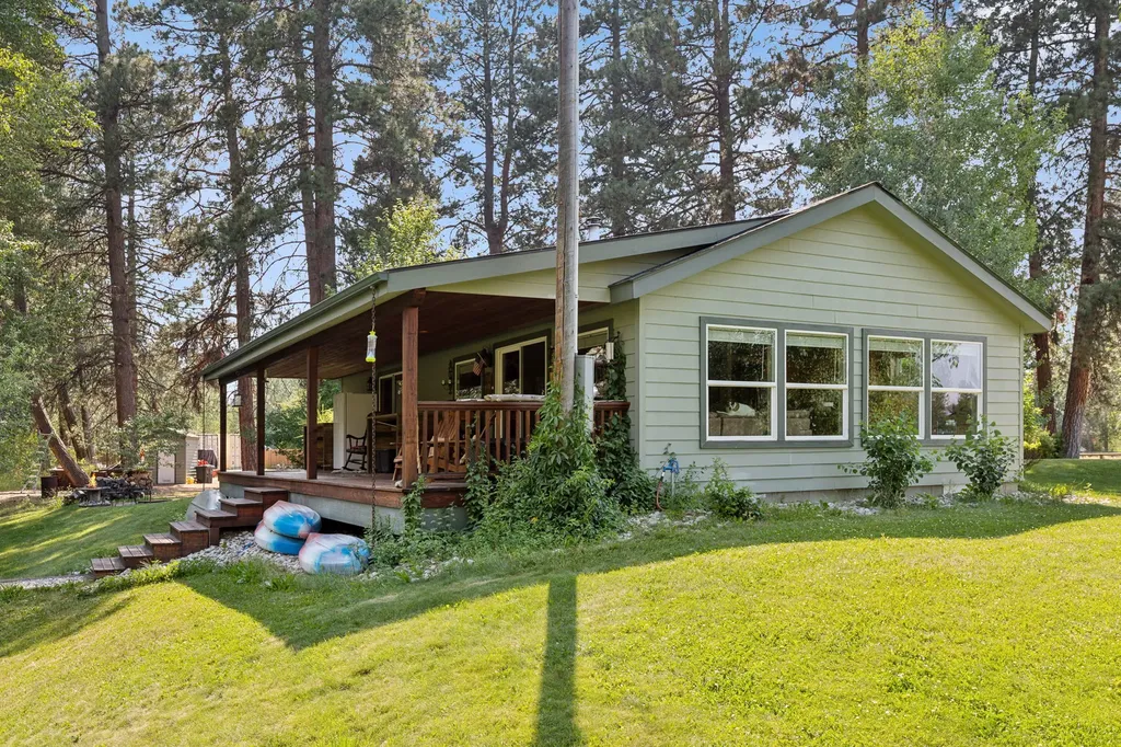 2848 E Gorus Loop Darby MT 59829