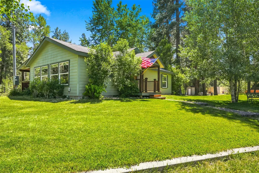 2848 E Gorus Loop Darby MT 59829