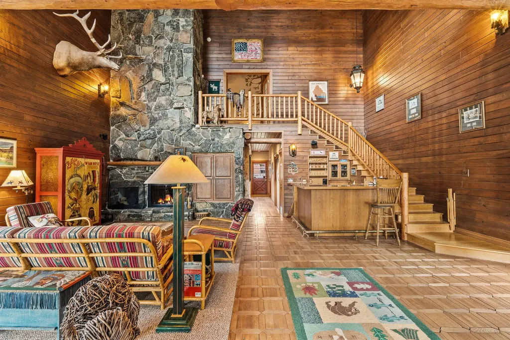 205 Siderius Lane Bigfork MT 59911