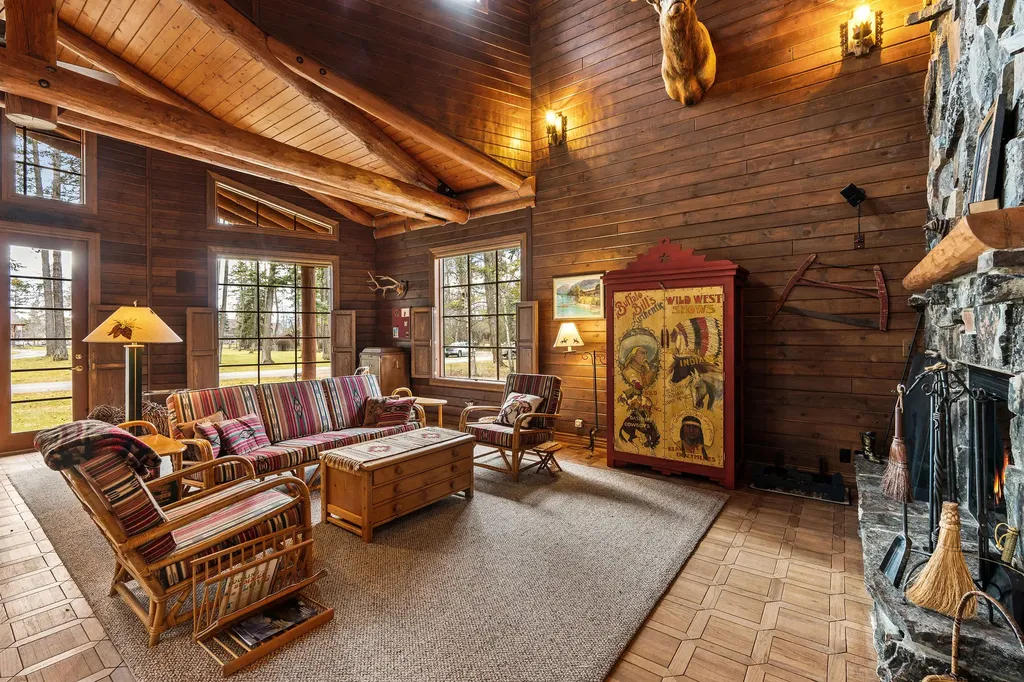 205 Siderius Lane Bigfork MT 59911
