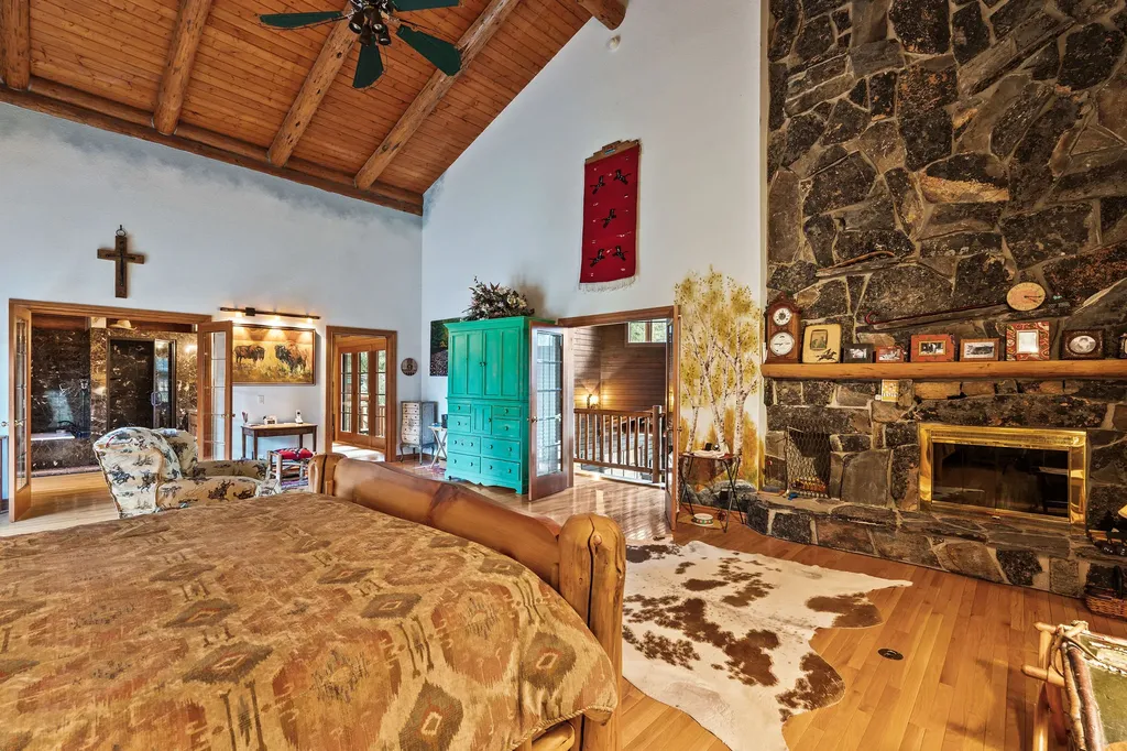 205 Siderius Lane Bigfork MT 59911