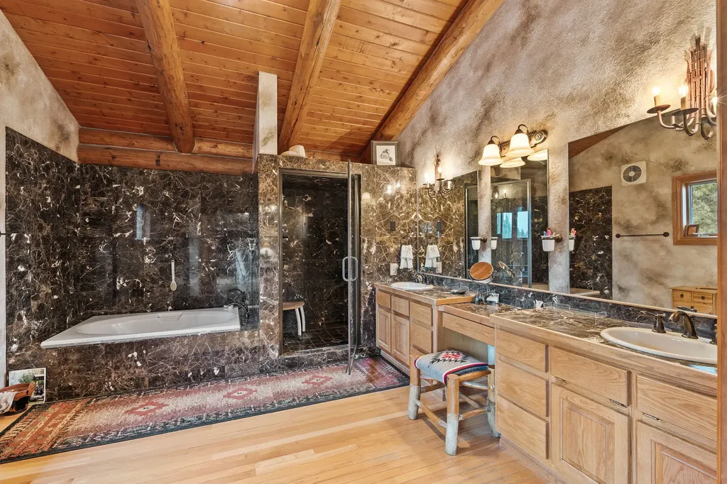 205 Siderius Lane Bigfork MT 59911