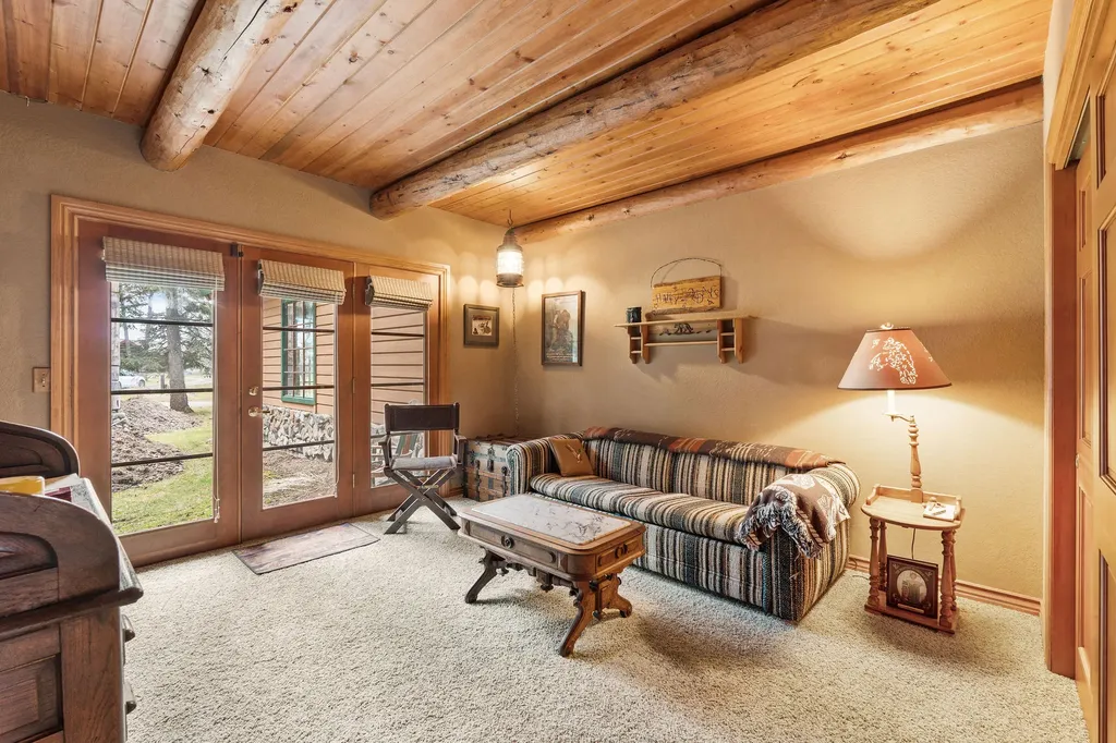 205 Siderius Lane Bigfork MT 59911