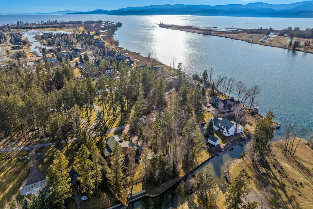 205 Siderius Lane Bigfork MT 59911