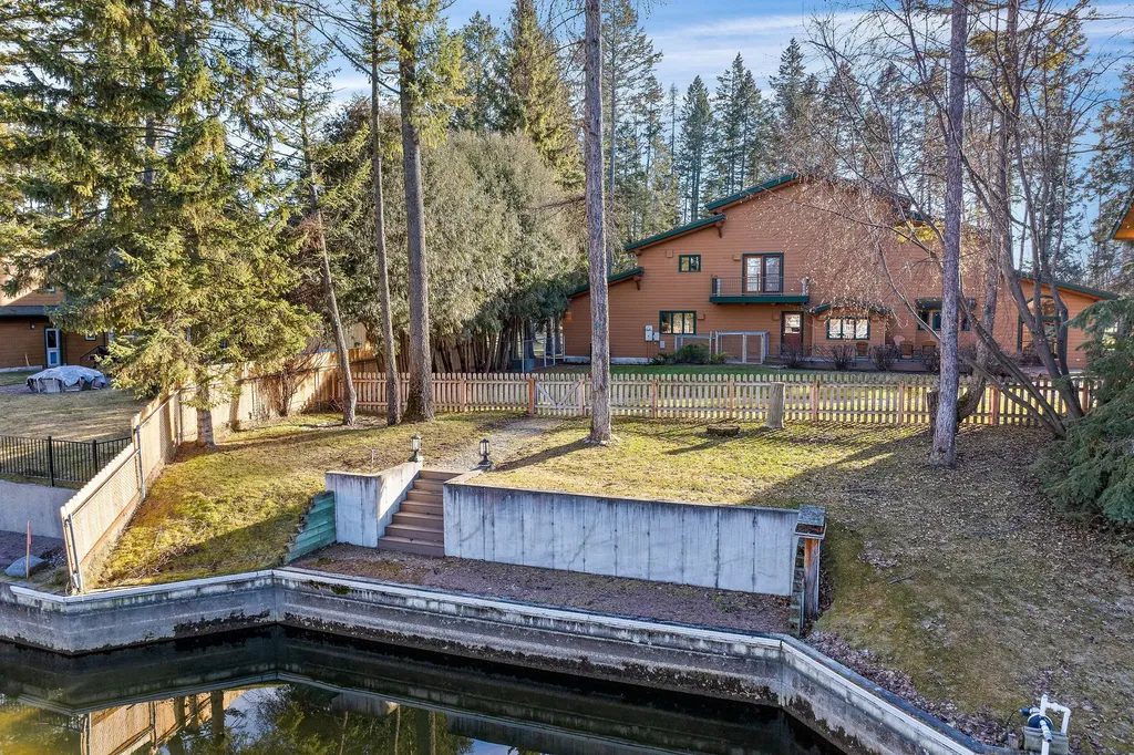 205 Siderius Lane Bigfork MT 59911