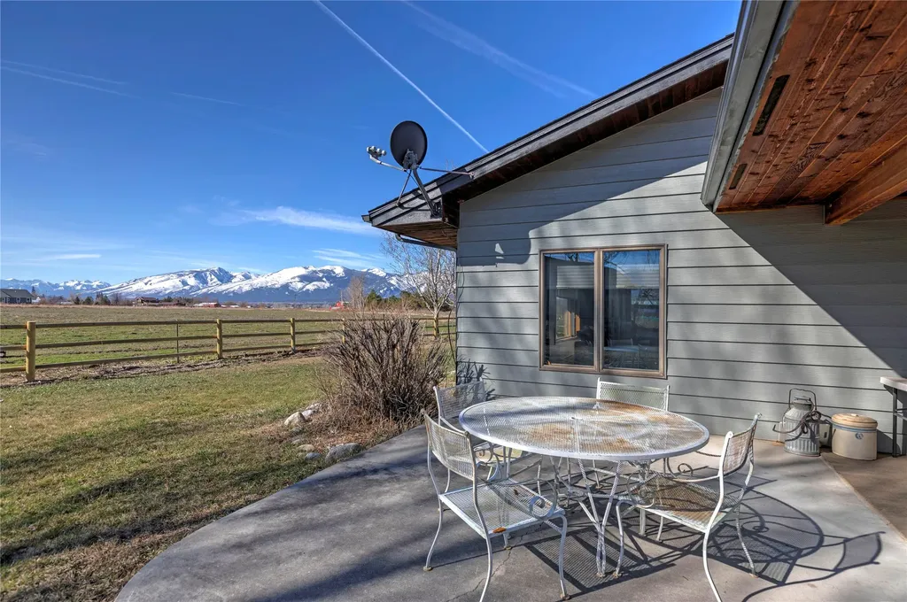 357 Quast Lane Corvallis MT 59828