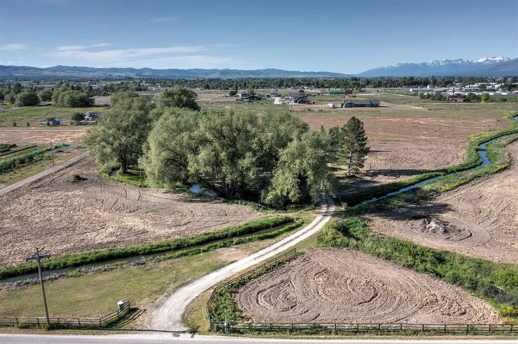 357 Quast Lane Corvallis MT 59828