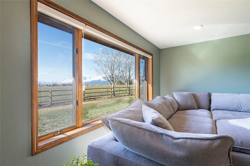 357 Quast Lane Corvallis MT 59828