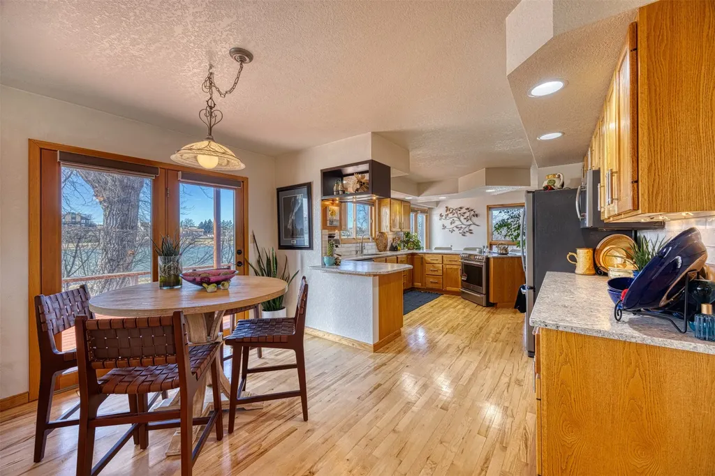 44 Fox Island Lane Great Falls MT 59405