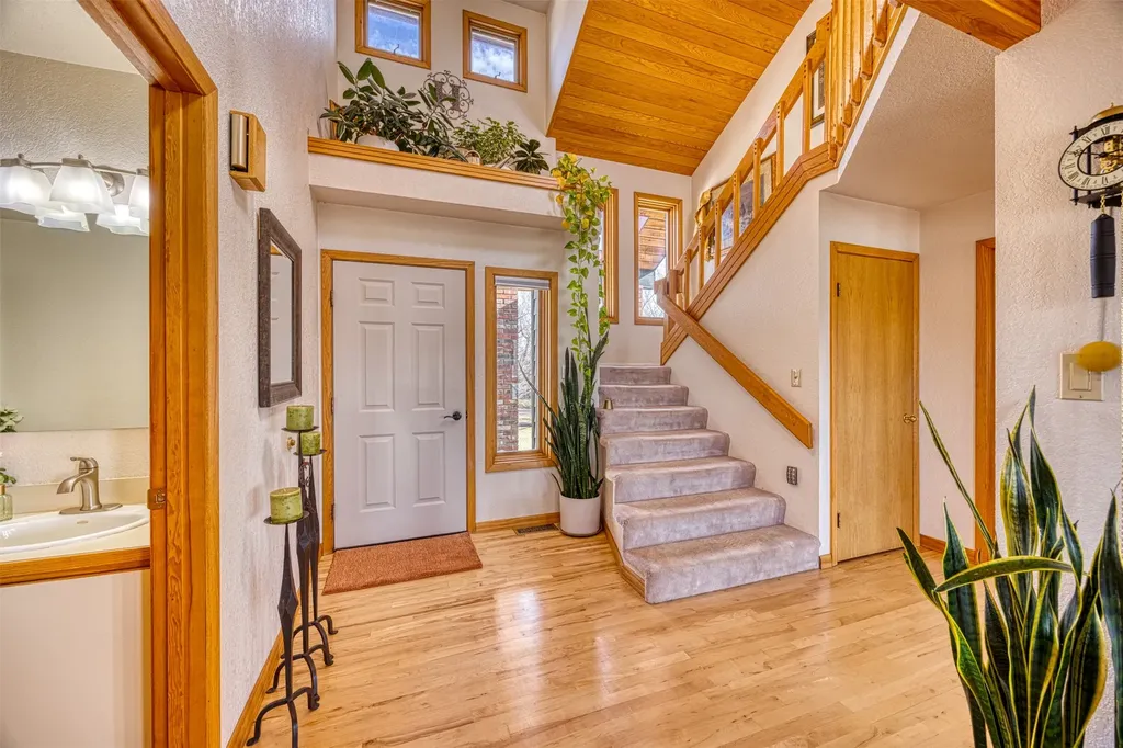 44 Fox Island Lane Great Falls MT 59405