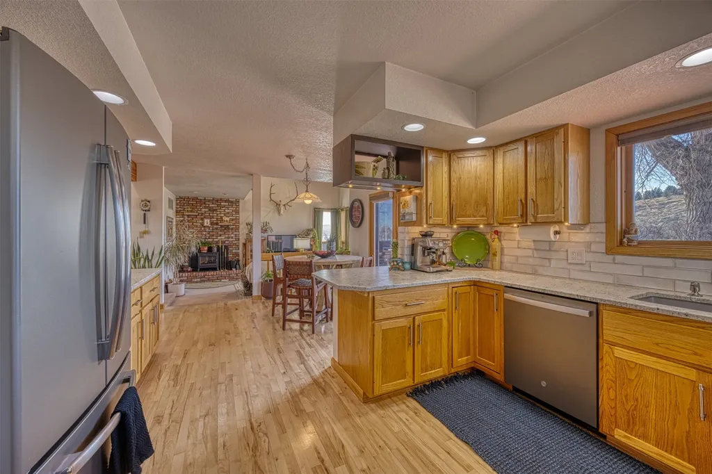 44 Fox Island Lane Great Falls MT 59405