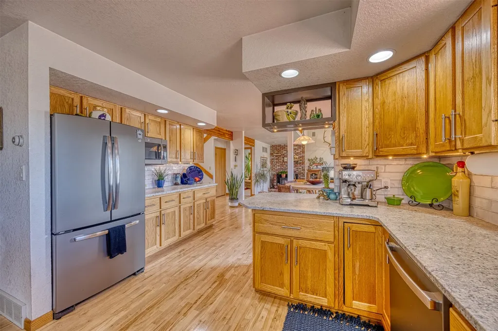 44 Fox Island Lane Great Falls MT 59405