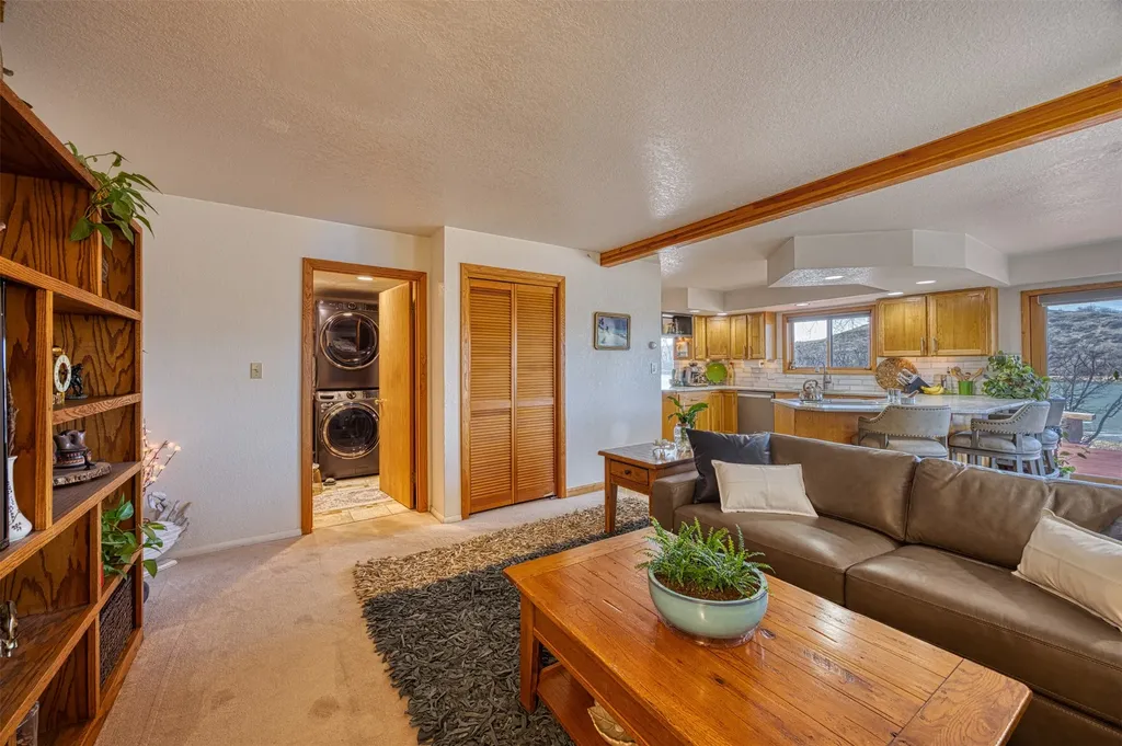 44 Fox Island Lane Great Falls MT 59405