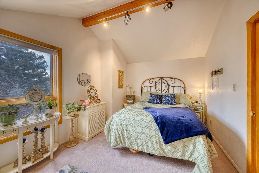 44 Fox Island Lane Great Falls MT 59405