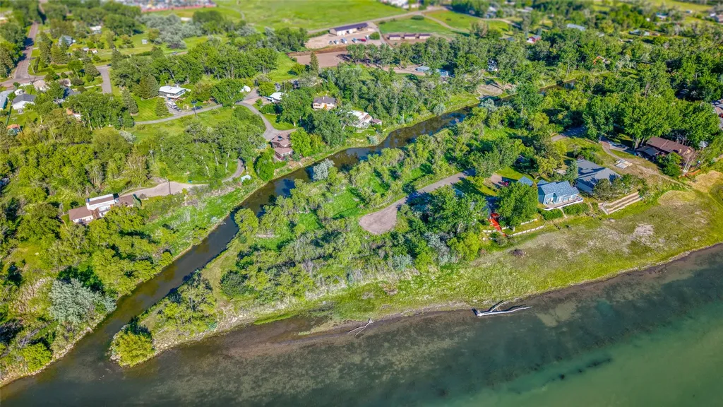 44 Fox Island Lane Great Falls MT 59405