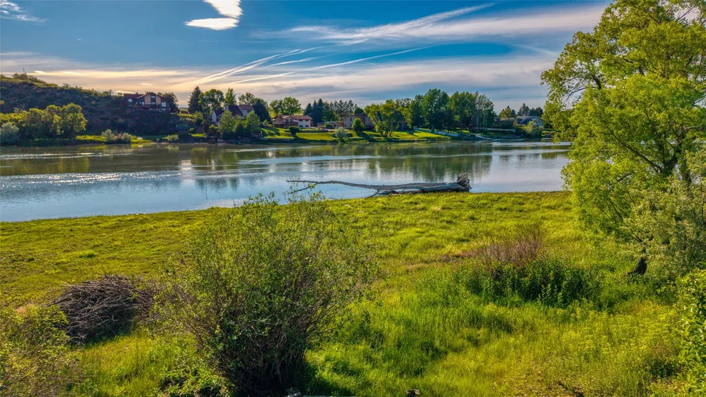 44 Fox Island Lane Great Falls MT 59405