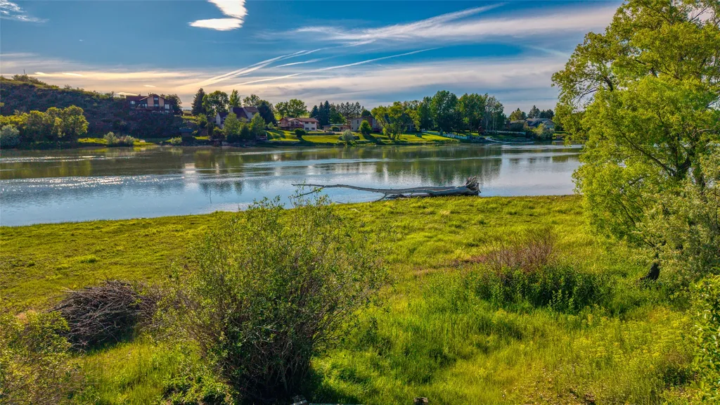 44 Fox Island Lane Great Falls MT 59405