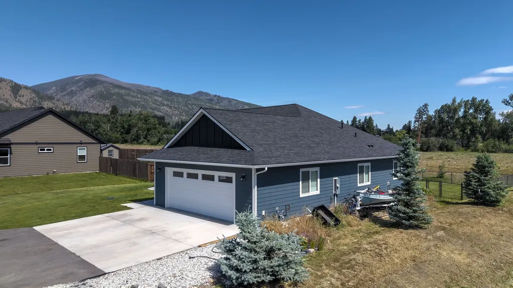 200 Palomino Drive Florence MT 59833