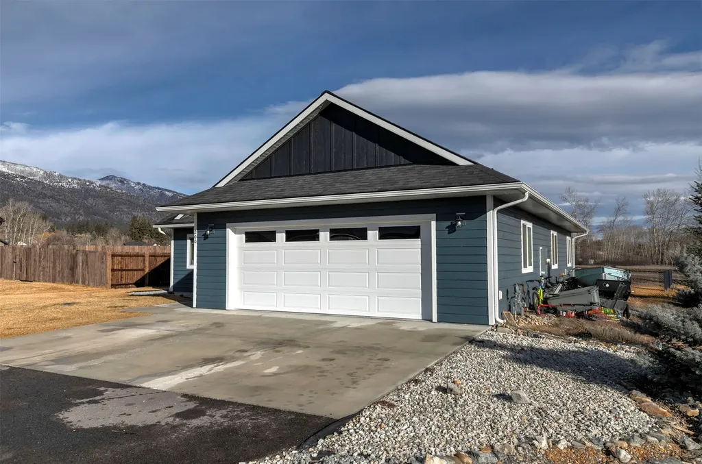 200 Palomino Drive Florence MT 59833