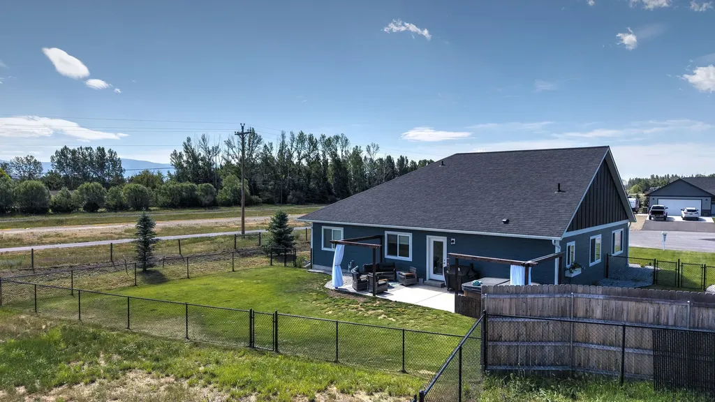 200 Palomino Drive Florence MT 59833