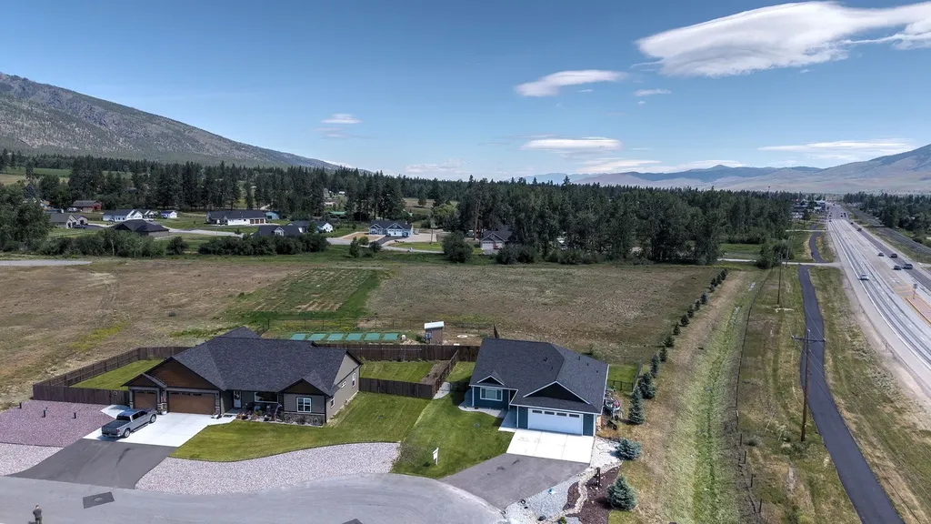 200 Palomino Drive Florence MT 59833