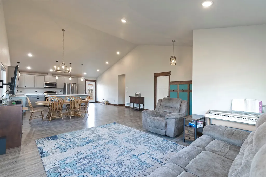 200 Palomino Drive Florence MT 59833