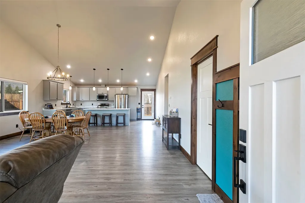200 Palomino Drive Florence MT 59833