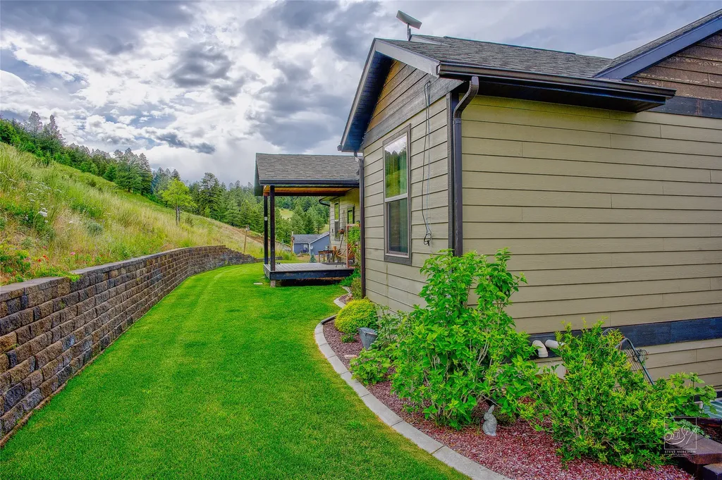 14 Ridgeview Drive Clancy MT 59634